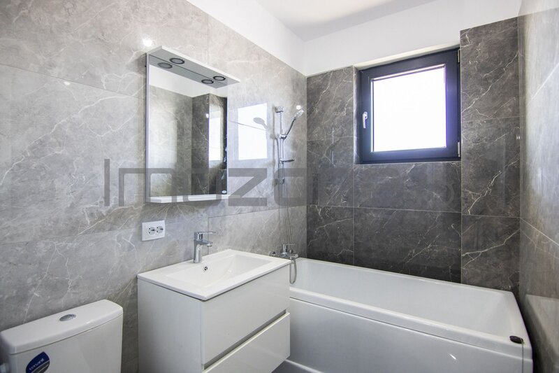 Doua camere, avans > 30%? Primesti 10% discount,